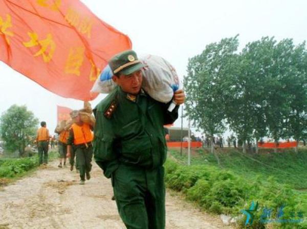 丁晓兵不再担任武警广西职务，一个时代的结束与新篇章的开启，丁晓兵离任武警广西职务，时代落幕与新篇章的启航