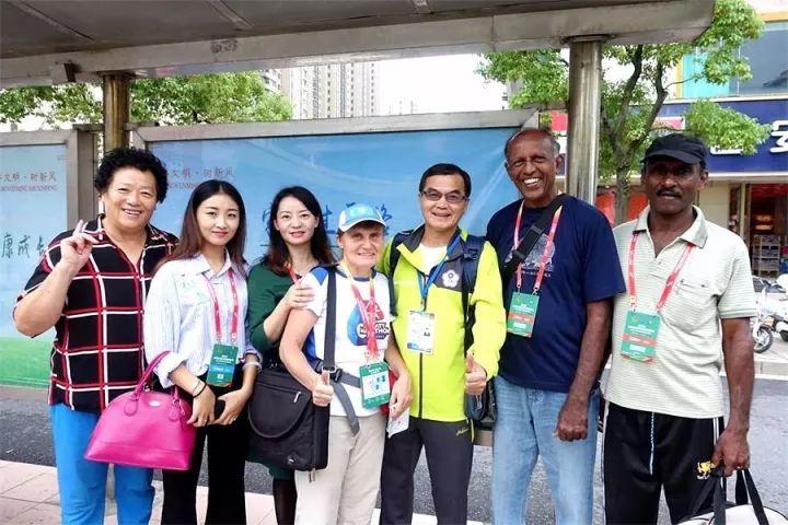 山东号穿越台湾海峡，展现国家实力与意志，山东号穿越台湾海峡彰显国家实力与坚定意志