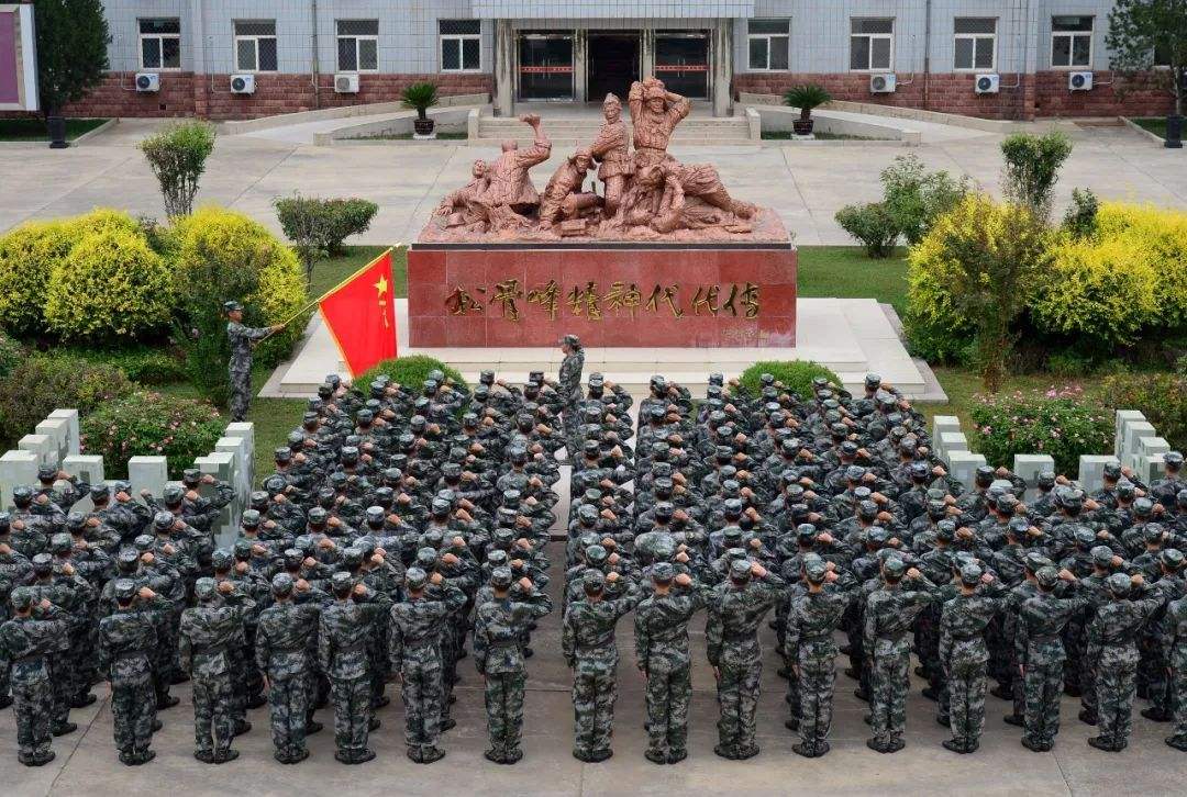 揭秘中国人民解放军陆军第12集团军第34师简介，中国人民解放军陆军第12集团军第34师深度解析