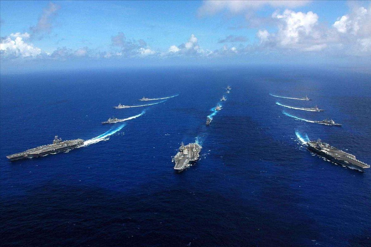 轰-6K挂载六枚长剑-10，空中力量的崭新篇章，轰-6K挂载六枚长剑-10，空中力量的巅峰展示