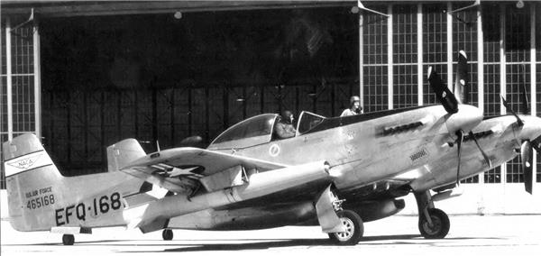 F-82战斗机，空中巨擘的崛起与传奇，F-82战斗机，空中巨擘的崛起与辉煌