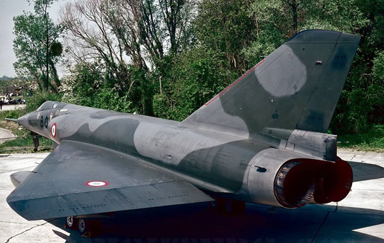 F111战术轰炸机，冷战时代的空中霸主，冷战时代的空中霸主，F111战术轰炸机