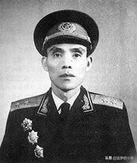 八一勋章，荣耀背后的英雄传奇，八一勋章，荣耀背后的英雄传奇之旅