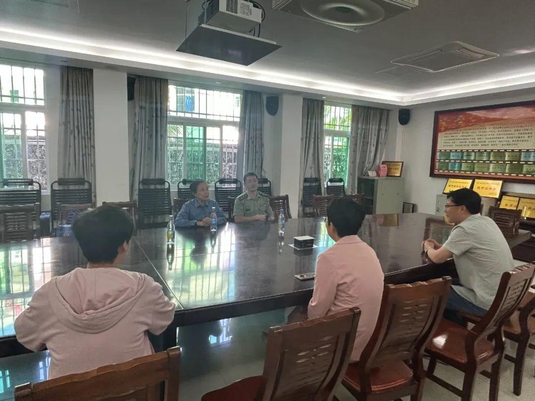 中国人民解放军动漫图片，历史、荣耀与想象，中国人民解放军动漫图片，历史、荣耀与想象的绚烂篇章