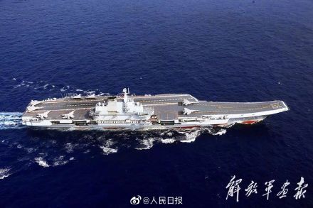 辽宁舰正式交付海军，中国海军力量再添辉煌一笔，辽宁舰正式交付海军，中国海军力量再添辉煌巨舰