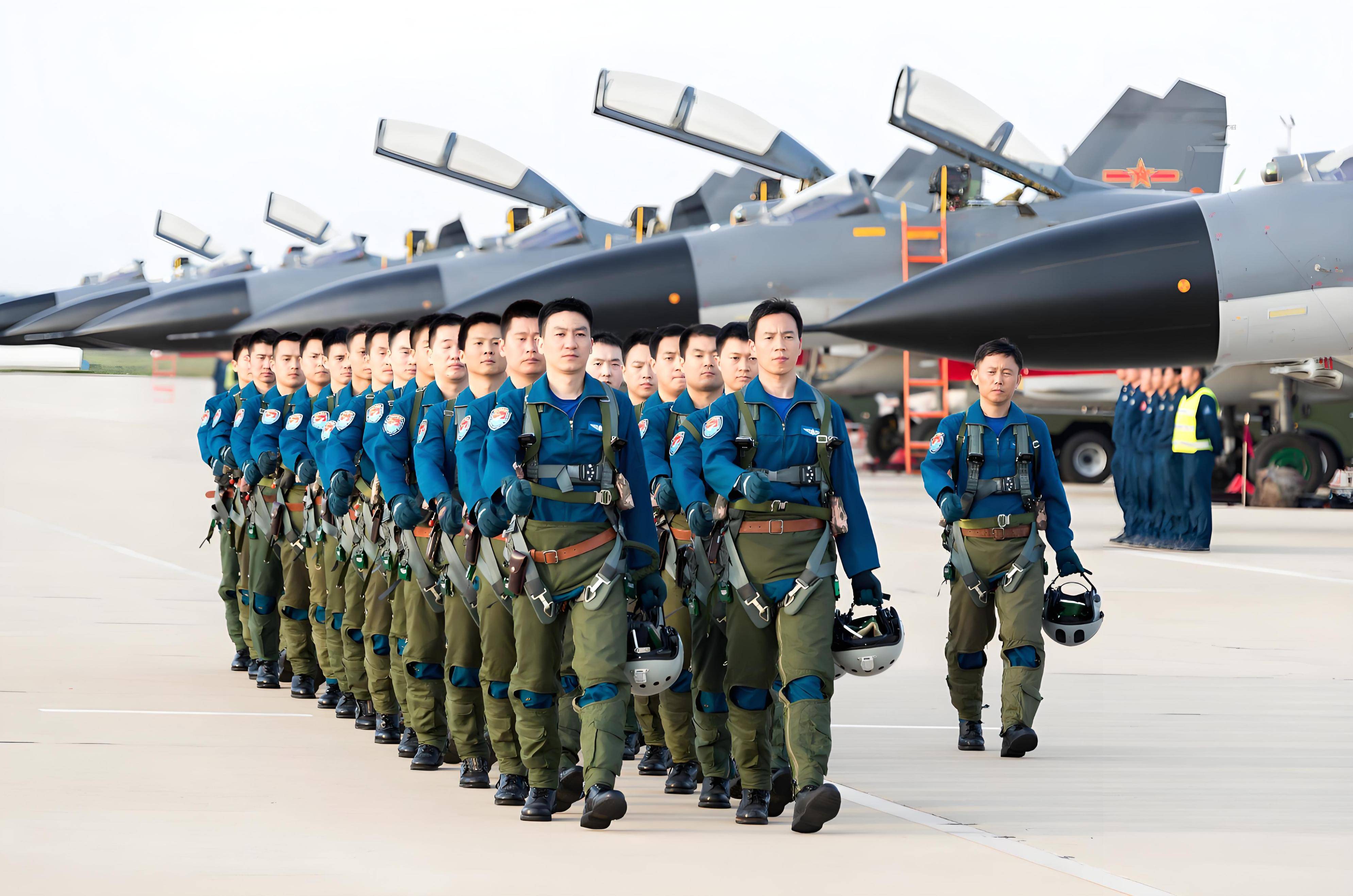 中国解放军空军，捍卫蓝天，保卫家园，中国空军，捍卫蓝天，保卫家园安全