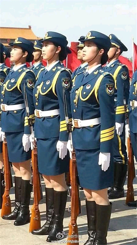 中国女兵标准，新时代下的巾帼英雄形象，新时代巾帼英雄，中国女兵的标准与形象