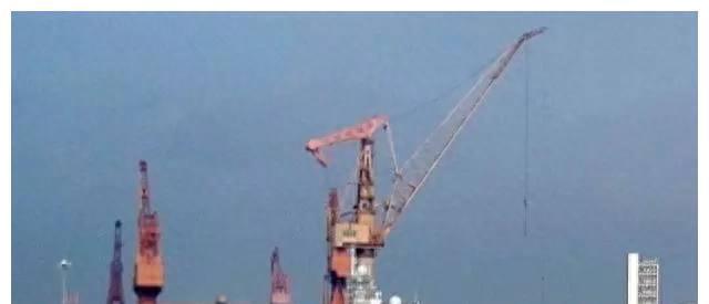 揭秘中国海军的杰出代表——052C驱逐舰弦号，揭秘中国海军杰出代表，052C驱逐舰弦号风采展现