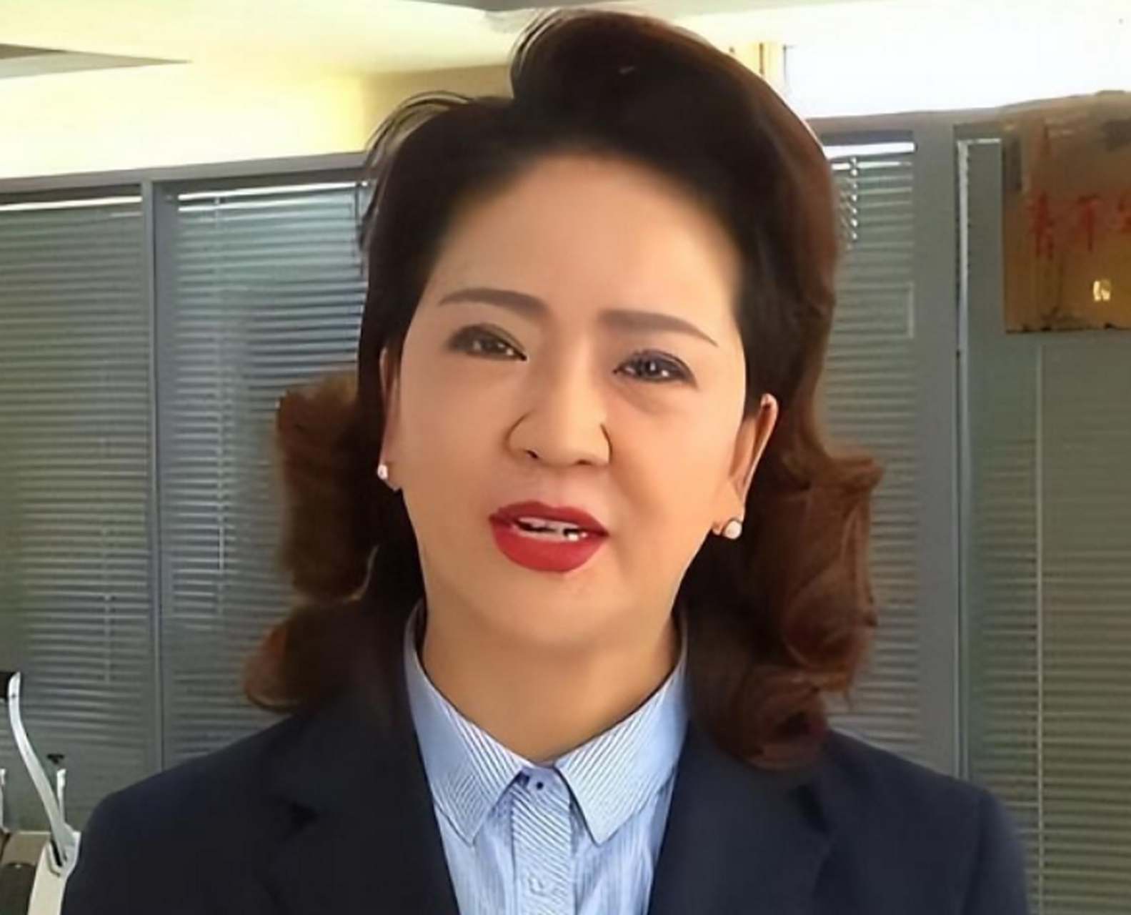 呼和浩特女副局长李少莉，时代的楷模与公众的关注焦点，呼和浩特女副局长李少莉，时代楷模引公众瞩目