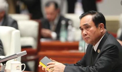 国际观察与自媒体，重塑信息传播格局，国际观察与自媒体，重塑信息传播格局的新力量