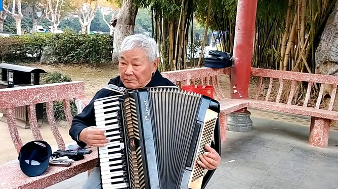 架子鼓与中国人民志愿军军歌，激情交织的旋律，架子鼓演绎中国人民志愿军军歌，激情旋律交织的荣耀