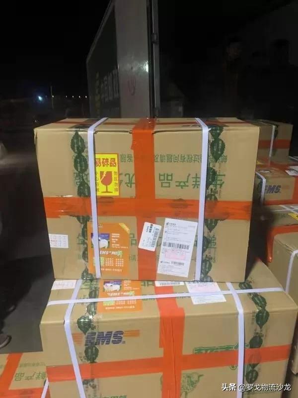 邮航飞机，连接世界的航空邮政使者，邮航飞机，连接世界的航空邮政通信使者