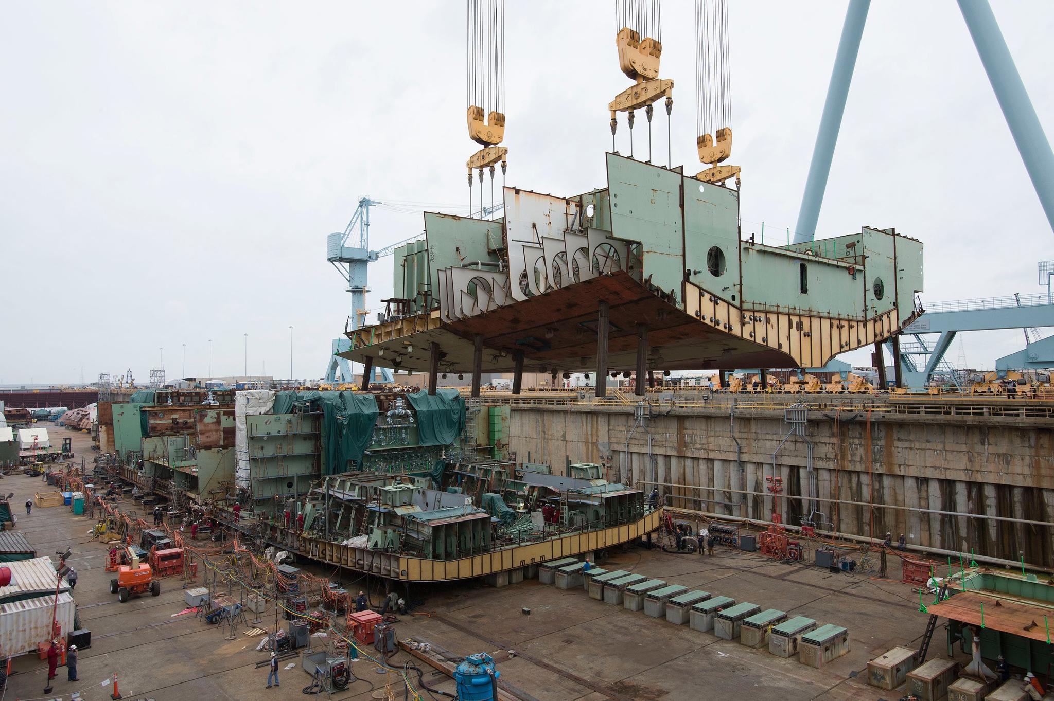 第二艘航母正在建造，中国海军力量的新篇章，中国海军力量新篇章，第二艘航母正在建造中