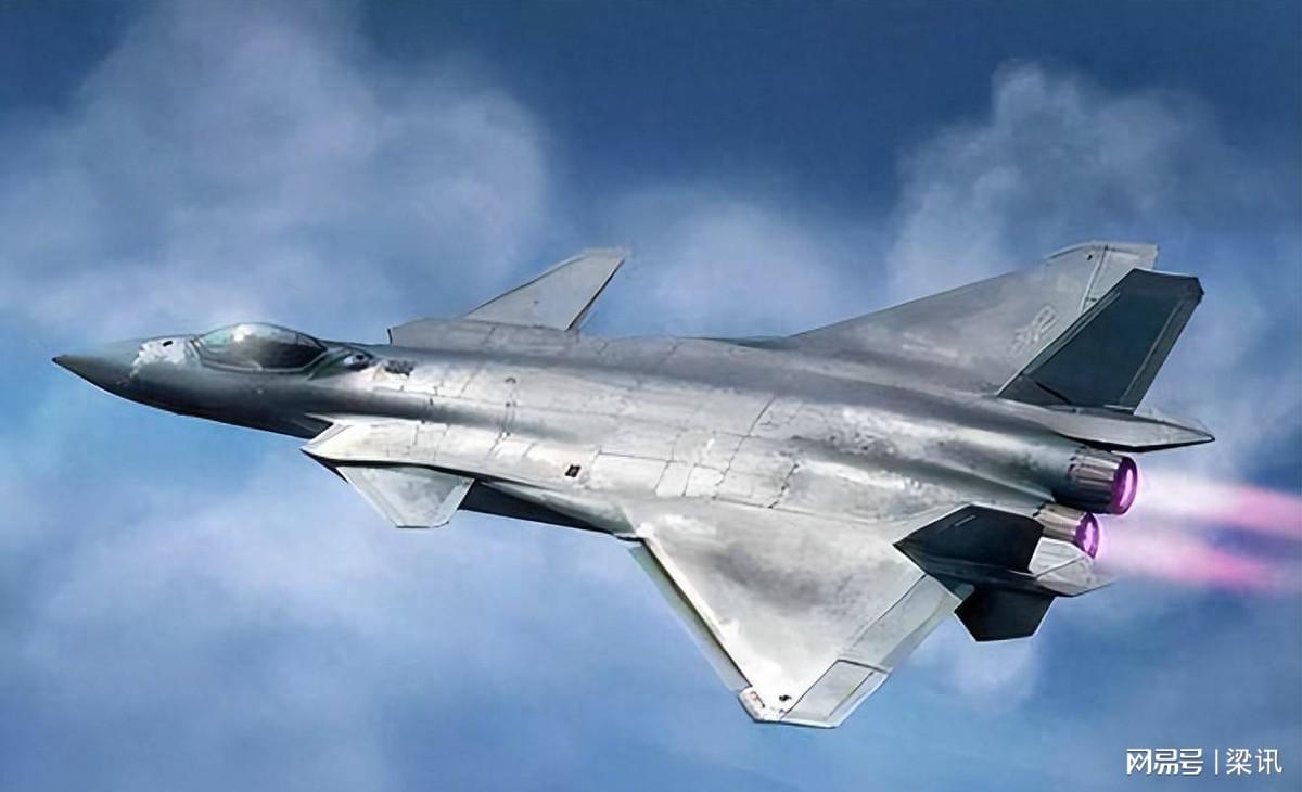 歼-10C与F-22，究竟谁更厉害？，歼-10C与F-22对决，谁更胜一筹？