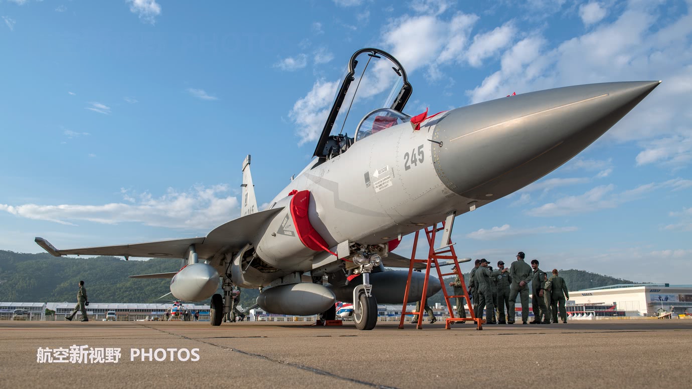 中国空军现代化进程