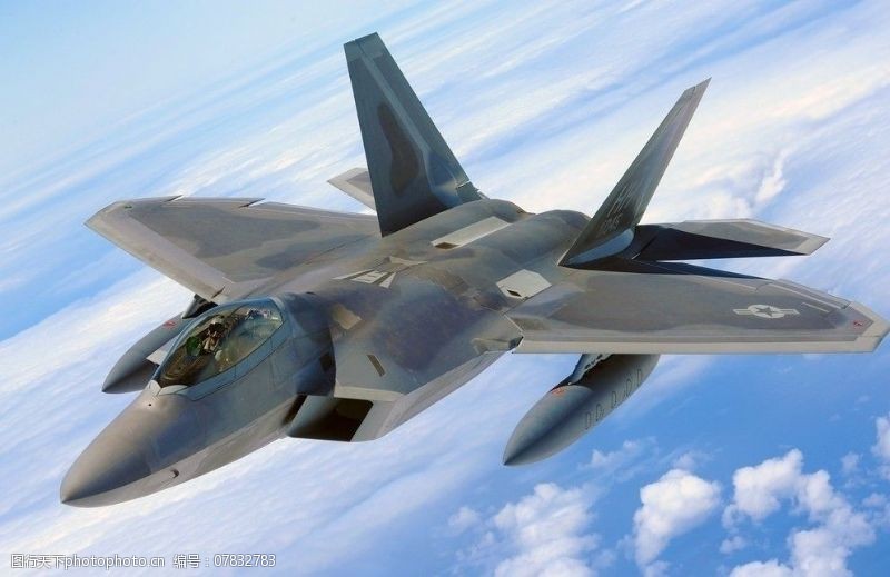 探索神秘的蓝天战士，F-22战斗机图片，揭秘蓝天战士，F-22战斗机震撼图片展示