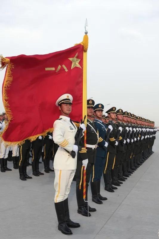帅气三军仪仗队图片，荣耀与力量的展现，帅气三军仪仗队图片，荣耀与力量的完美展现