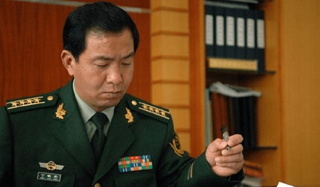 丁晓兵老婆，背后的力量与支持，丁晓兵背后的力量，妻子默默的支持