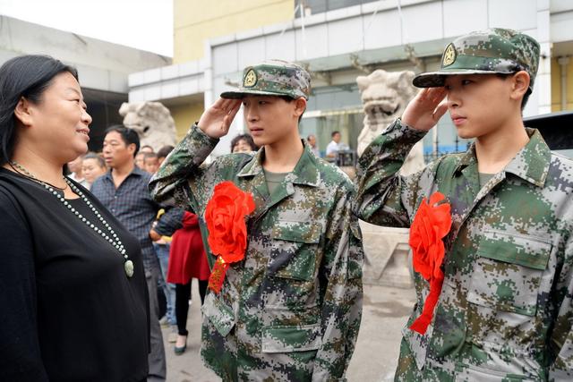 新兵体能最好的新兵分配策略，挖掘潜力，优化军事力量布局，新兵体能优势分配策略，挖掘潜力，优化军事力量布局