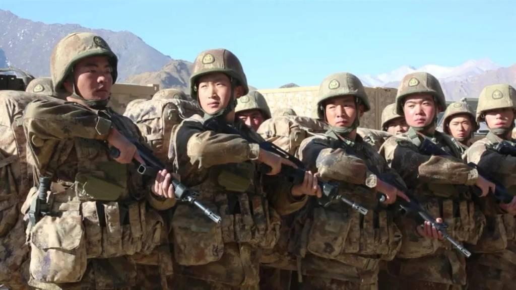 星空迷彩单兵携行具，现代化士兵的得力助手，现代化士兵的得力装备，星空迷彩单兵携行具