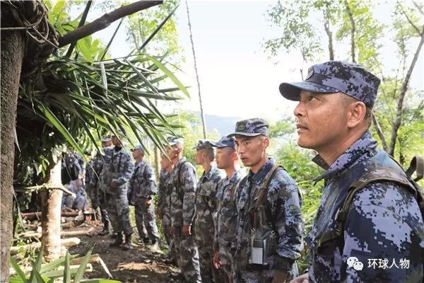 蛟龙突击队，奋勇精神的免费观看之旅，蛟龙突击队，免费观看之旅，展现奋勇精神