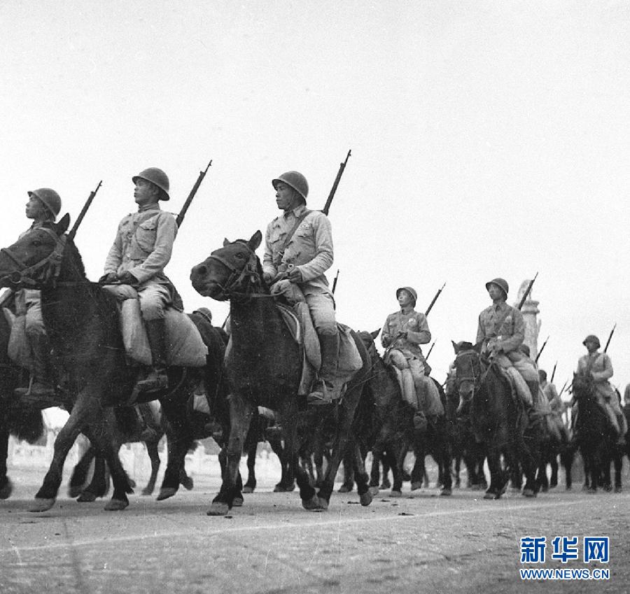 建国后都有谁阅过兵，建国后阅兵人物概览，谁曾阅过兵？