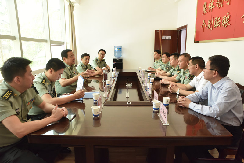 揭秘中国人民解放军陆军第14集团军曲新勇少将的传奇人生，中国人民解放军陆军第14集团军传奇将领曲新勇少将的戎马生涯揭秘