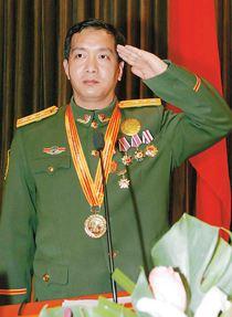 独臂英雄丁晓兵所在部队的非凡历程，独臂英雄丁晓兵所在部队的辉煌历程