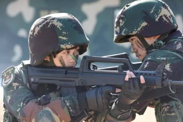 中国女特种兵的真实照片，揭示神秘面纱下的坚韧与力量，中国女特种兵的真实面貌，坚韧与力量的揭秘