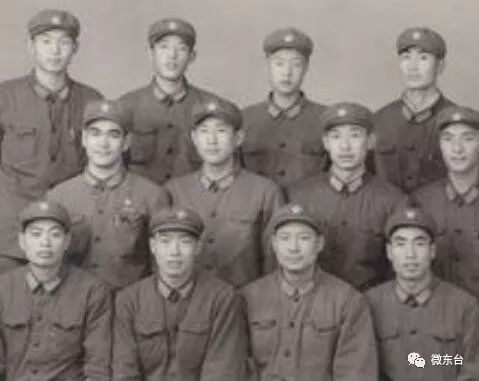 铁帽子五连历任连长，荣耀与传承，铁帽子五连历任连长，荣耀传承之路