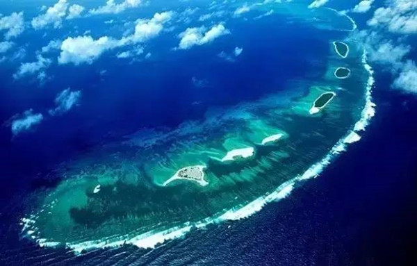 南海岛礁高清版大图，揭示中国南海的壮丽与争议，南海岛礁壮丽与争议，高清版大图揭示中国南海全景