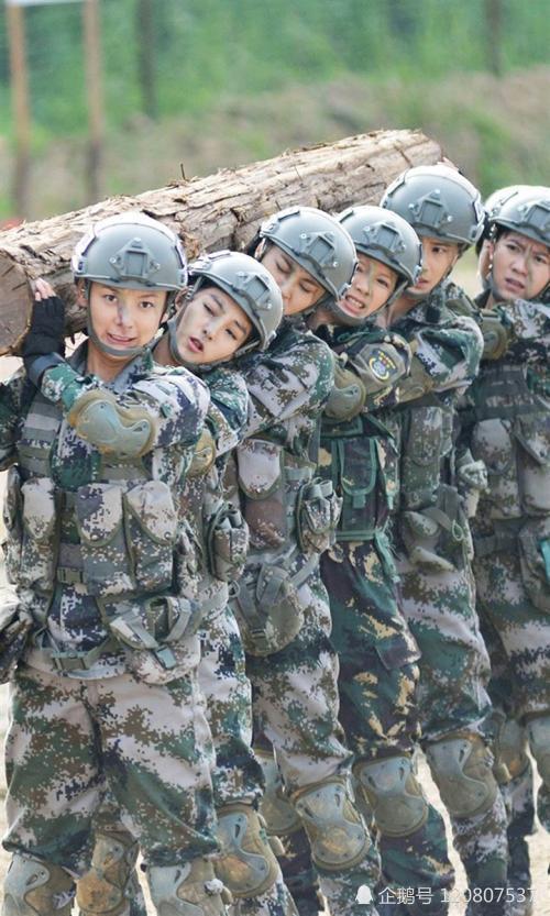 中国女特种兵的发展历程及其起源年份探究，中国女特种兵发展历程与起源年份探究