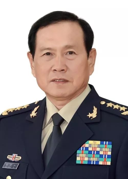 中央军事频道之星，曹丽茜的军事报道之路，中央军事频道之星曹丽茜，军事报道之路的闪耀旅程