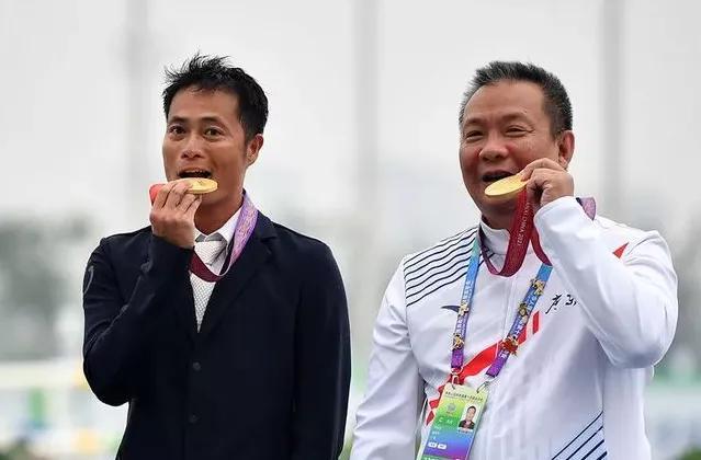 澳门正版资料大全，探索未来的精准预测与娱乐体验（2025版），澳门正版资料大全，精准预测与娱乐体验的未来探索（2025版概览）