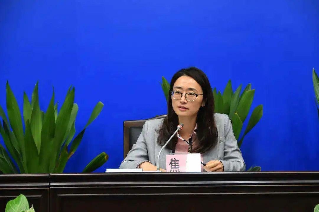 今日新闻发布会直播，聚焦时事热点，解读最新动态，今日新闻发布会的直播焦点，时事热点解读与最新动态揭秘