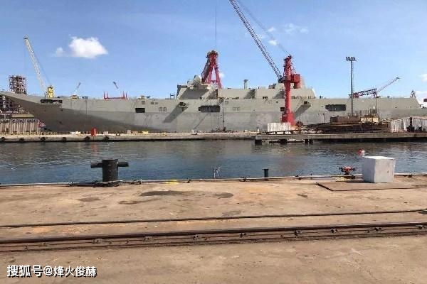如何用粘土制作航母模型，粘土制作航母模型的教程