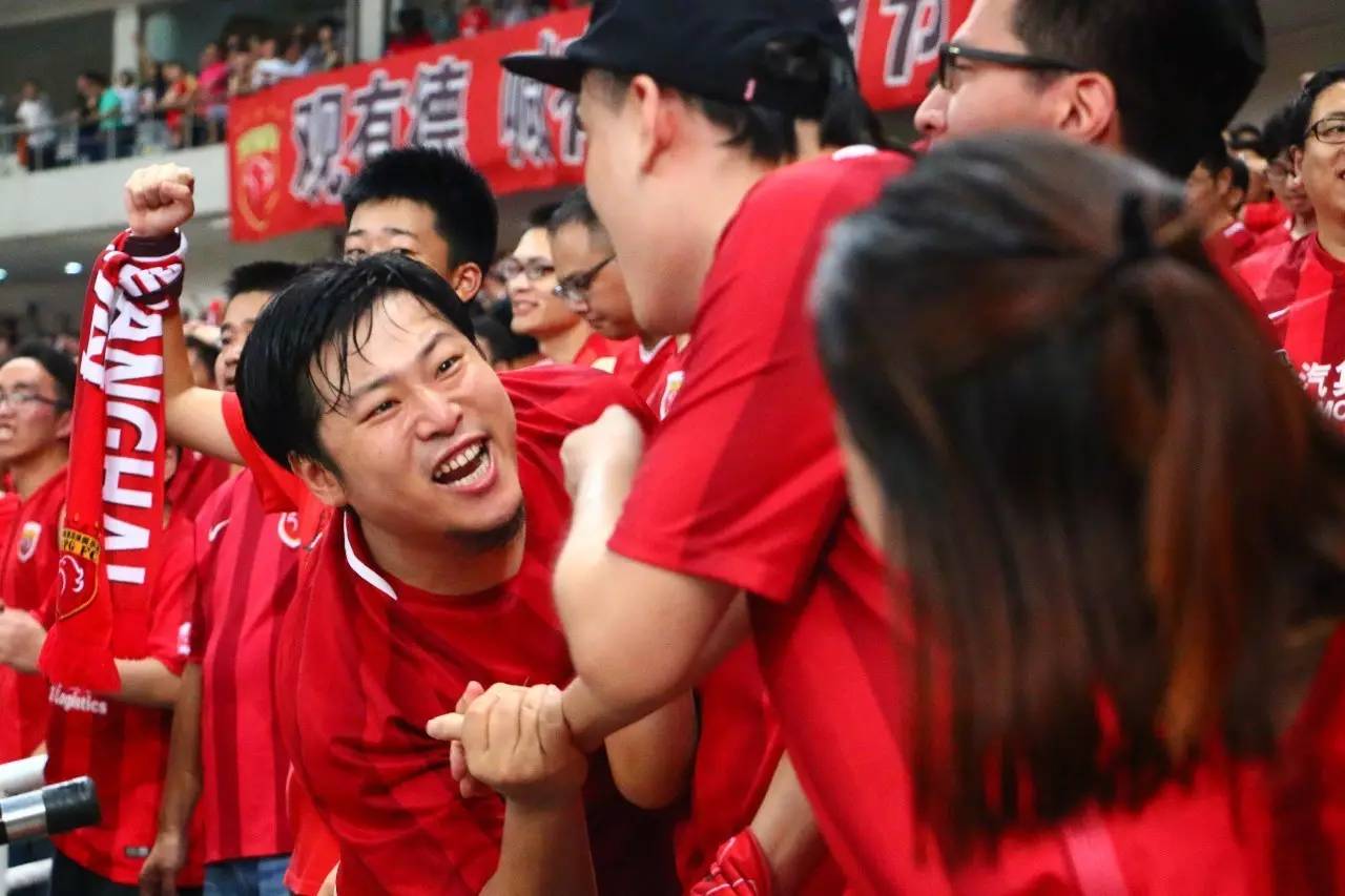 天涯论坛球迷一家，共享激情与友谊的盛宴，天涯论坛球迷盛宴，激情与友谊的共享之地