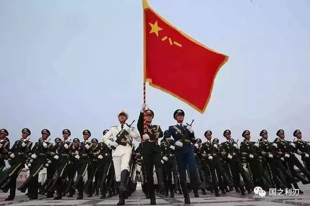 三军仪仗队，万里挑一的荣耀与责任，三军仪仗队的荣耀与责任，万里挑一的使命担当