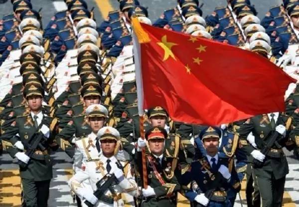 荣耀时刻，19年大阅兵中的老兵方阵，荣耀时刻，老兵方阵亮相19年大阅兵
