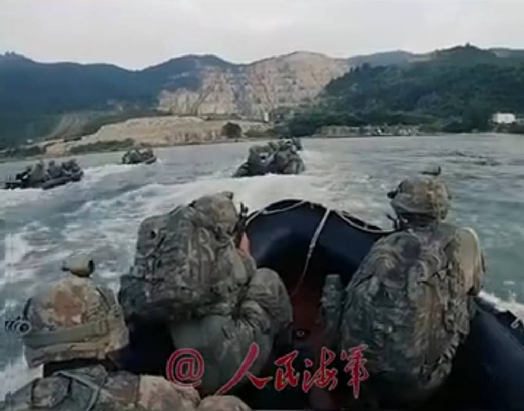 星空迷彩伪装帐篷，探索现代户外技术的奥秘，星空迷彩伪装帐篷，现代户外技术的奥秘探索