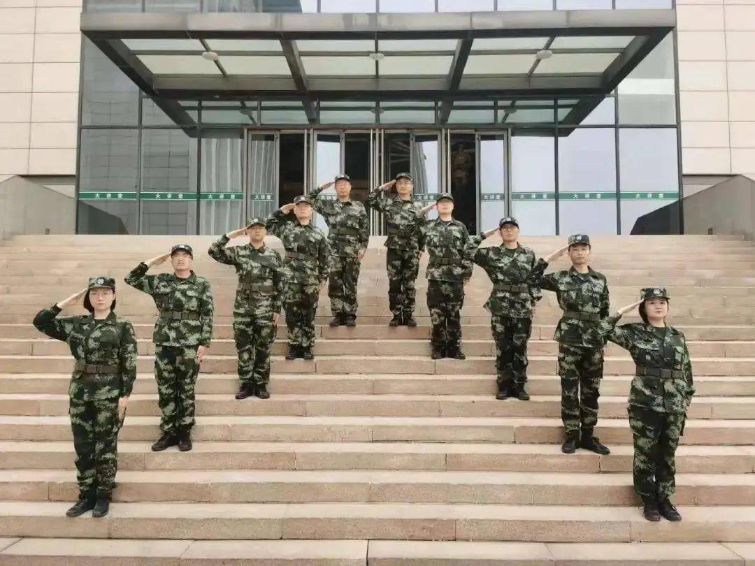 武装警察学院，培养精英人才的摇篮，武装警察学院，精英人才的摇篮培育地