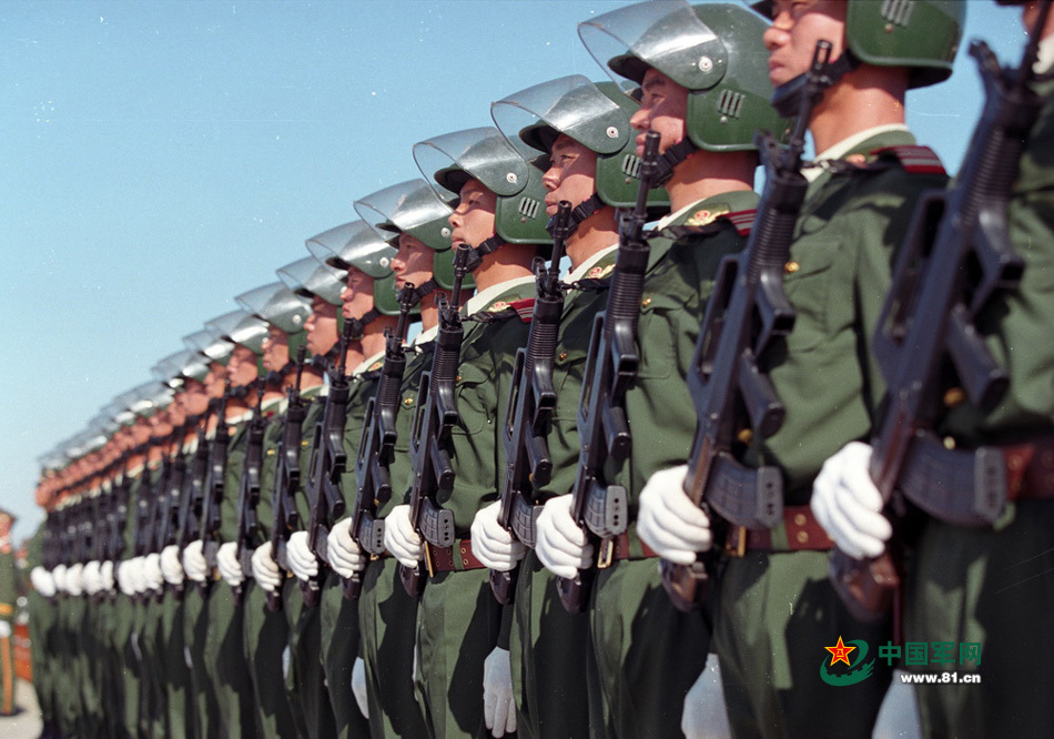 中国阅兵海军方队，展现海上力量之风采，中国阅兵海军方队，展现海上力量的华丽风采