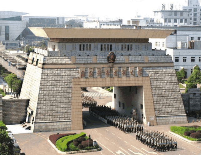 安徽国防科技大学官网，探索科技与军事的交汇点，安徽国防科技大学官网，科技与军事的交汇探索
