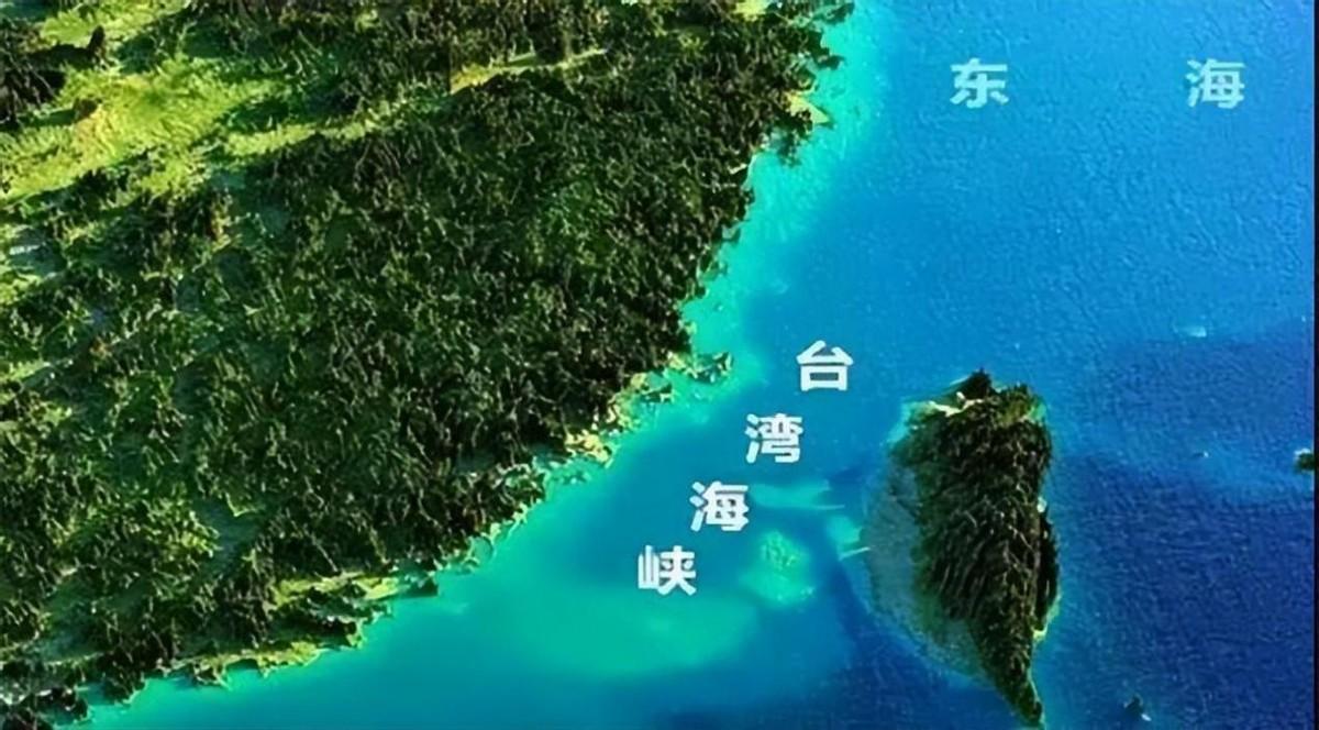 辽宁舰与香港，中国海军力量的象征与繁荣的港口城市，辽宁舰与香港，中国海军力量的骄傲与港口城市的繁荣