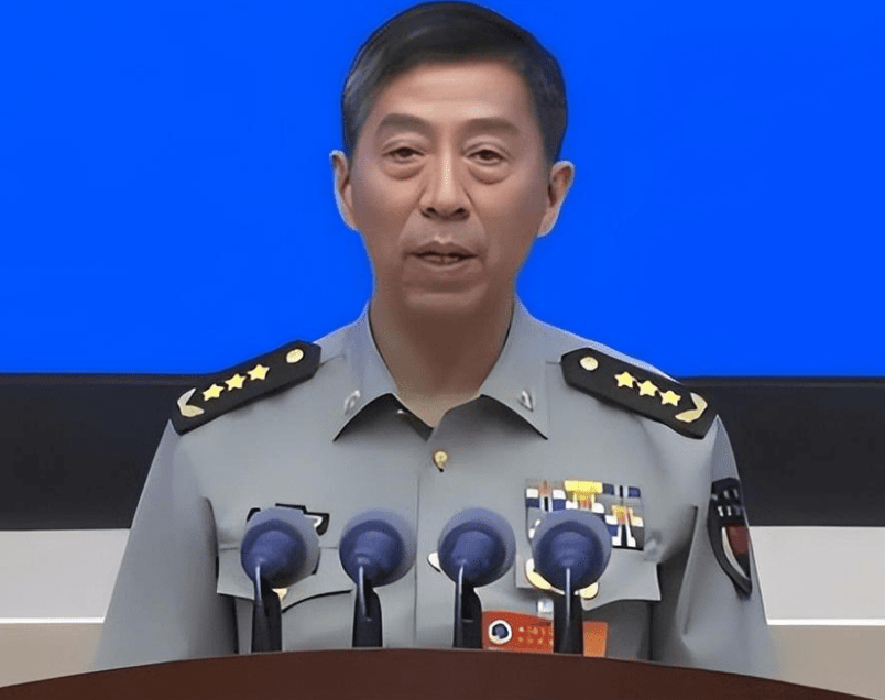 李常福个人简历，一位备受瞩目的防长，李常福个人简历，备受瞩目的防长之路