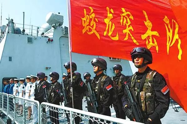 蛟龙突击队刘文龙简介，铁血战士的荣耀之路，蛟龙突击队刘文龙，铁血战士的荣耀之路简介