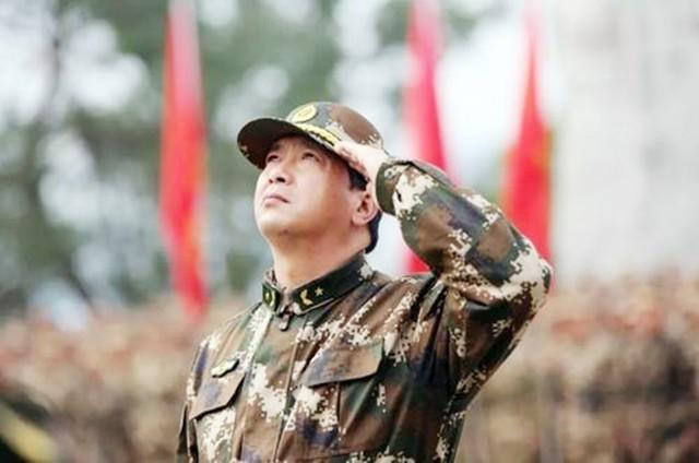 丁晓兵为何只是副军级少将，深度解析其背景与原因，深度解析，丁晓兵为何只是副军级少将？背景与原因探究