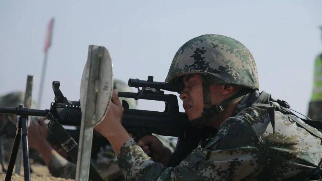 军事战术战法，历史演变与现代应用，军事战术战法的历史演变与现代应用探究