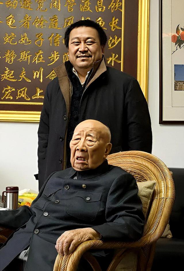 石正露将军简历，一位杰出军事领袖的生平与贡献，石正露将军生平与贡献，杰出军事领袖的简历