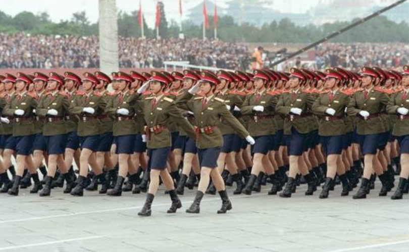 中国女兵方队全集全屏，荣耀与力量的展现，中国女兵方队，荣耀与力量的完美展现
